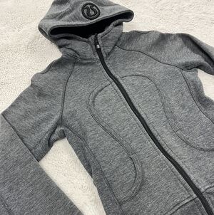 Lululemon Athletica | Classic Scuba Hoodie • Heathered Grey | Size 6